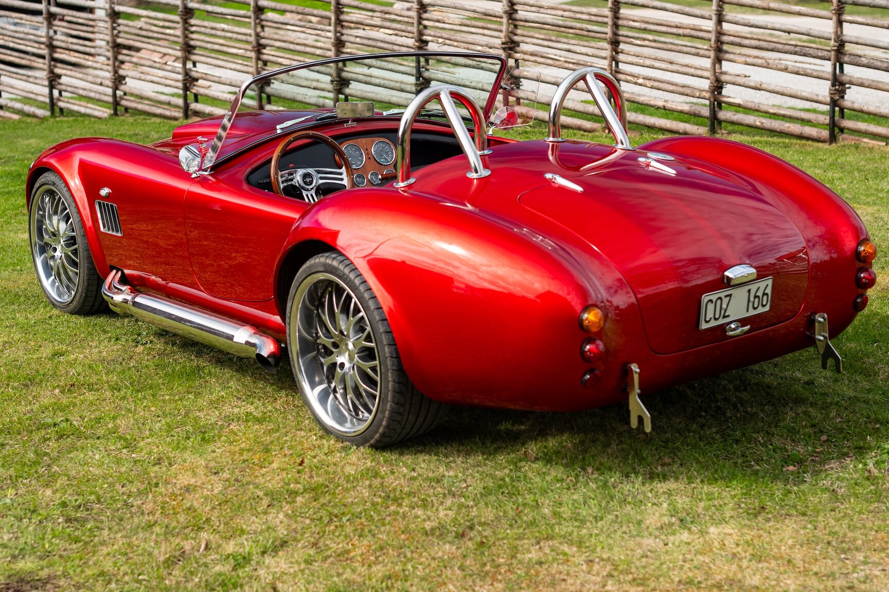 Exterior image of 2011 AC Cobra Replika