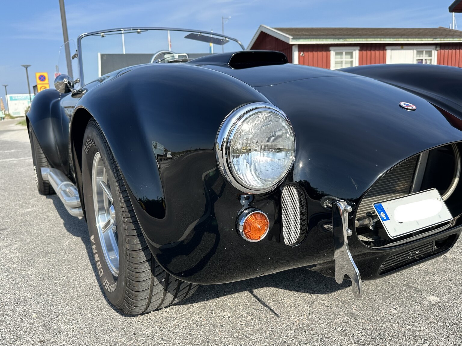Aussenfoto 1965 Superformance Cobra