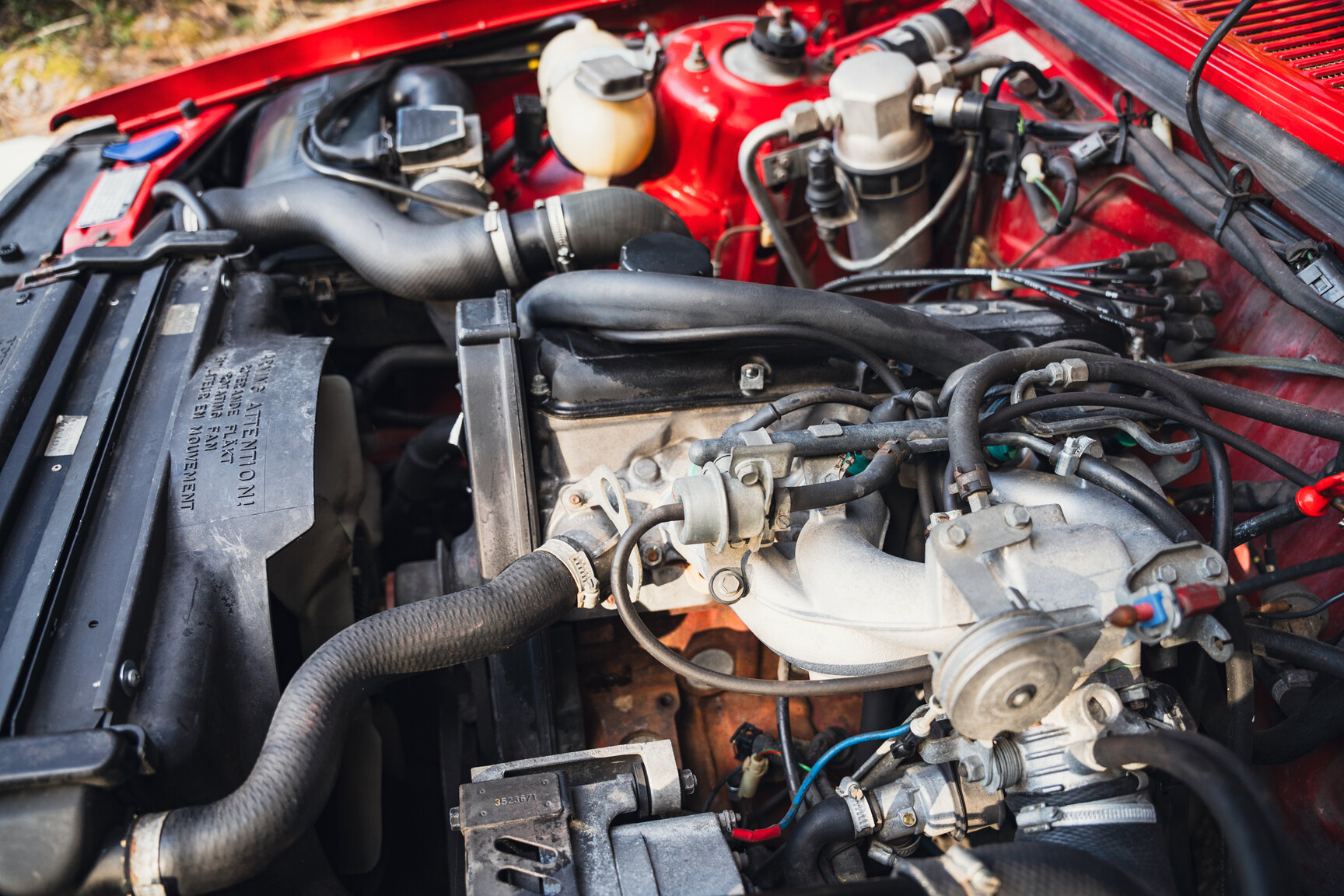 Image of 1990 VOLVO 740 Turbo mechanics (27)