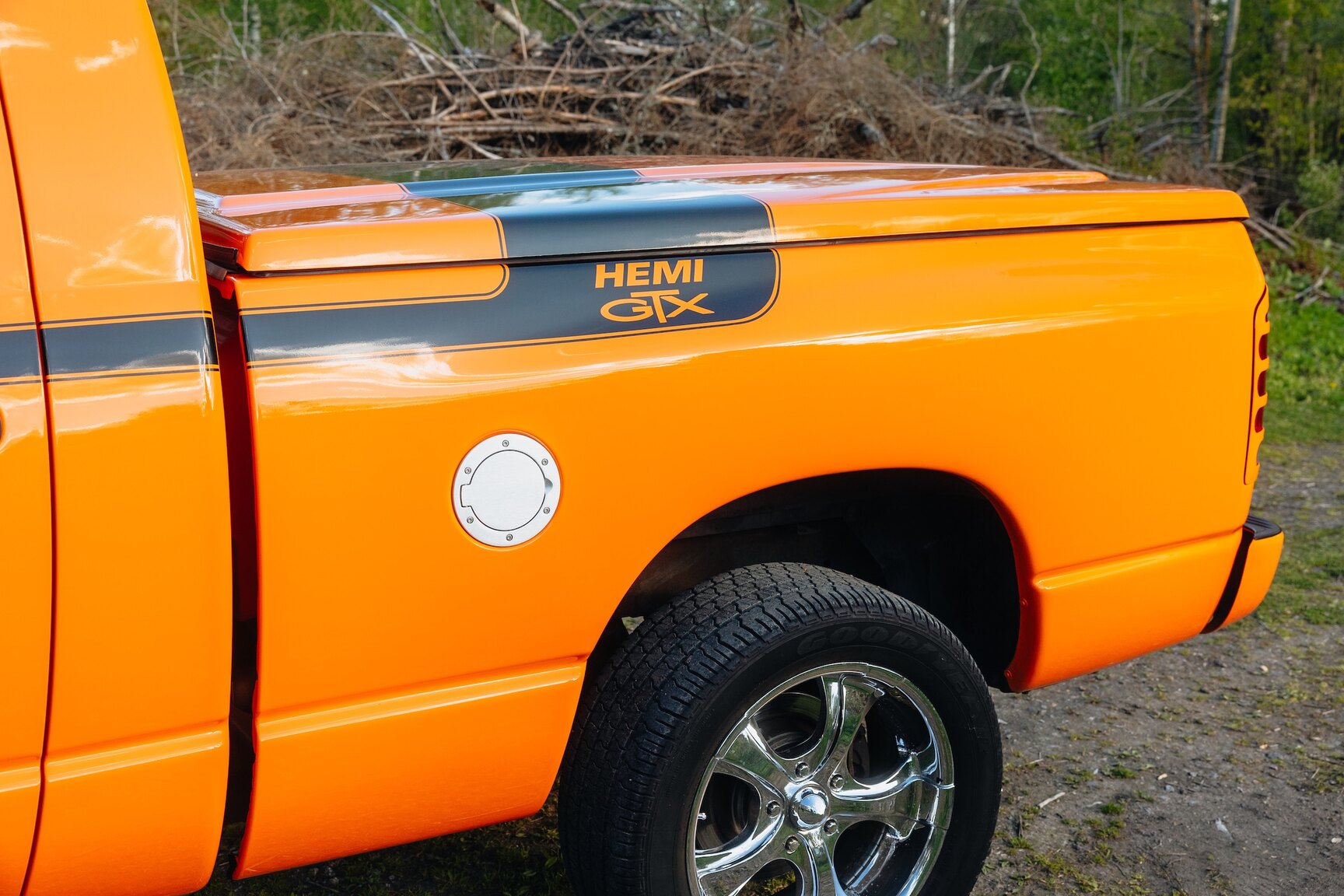 Exterior image of 2004 Dodge Ram HEMI GTX 