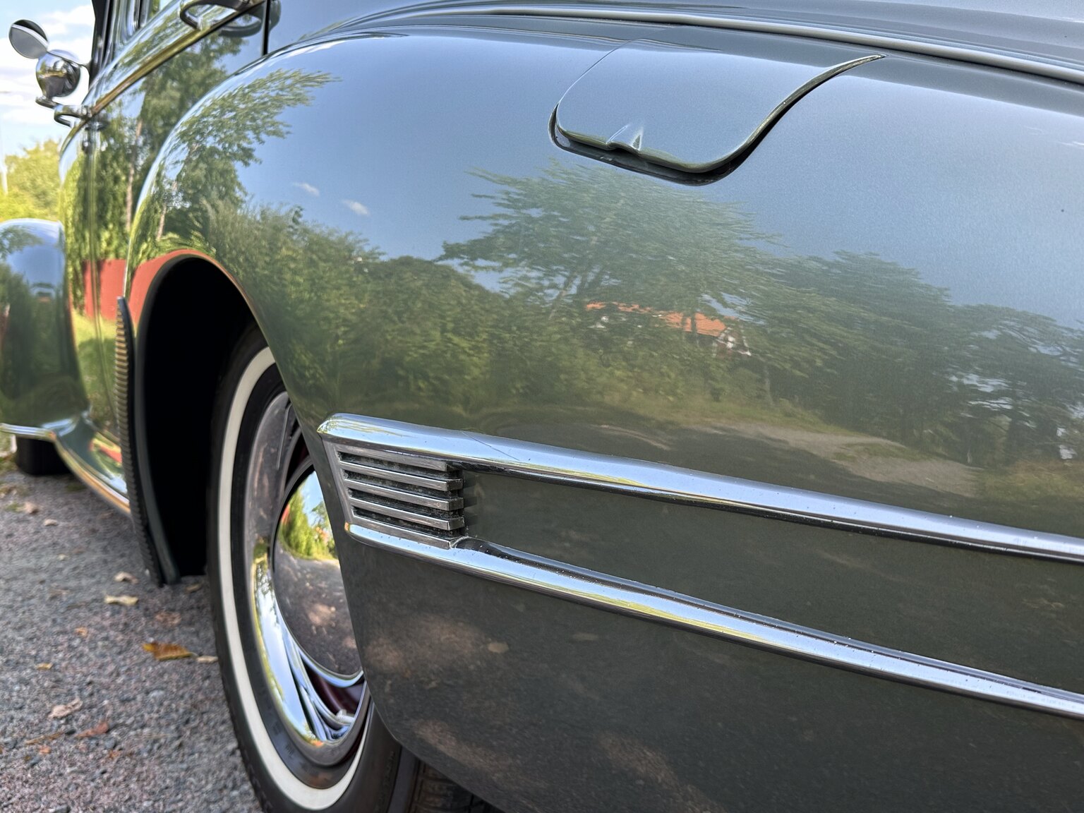 Exterior image of Buick Sedan Special 8