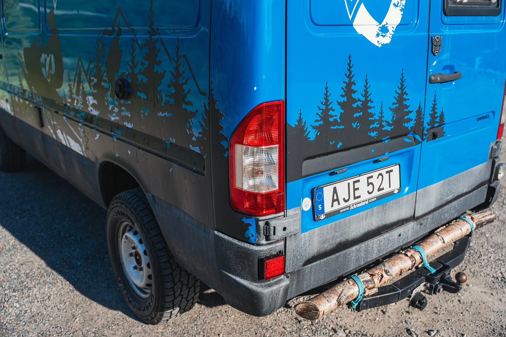 Exterior image of 2004 Mercedes-Benz Sprinter 4x4 Campervan/Overlander (35)