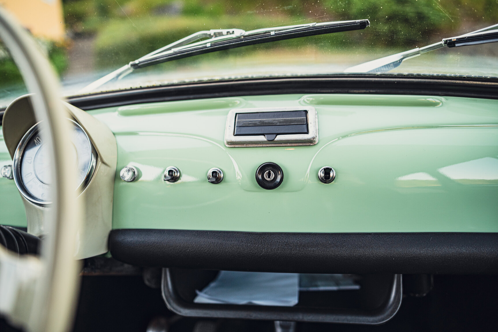 Innenraumfoto von 1967 Fiat 500 "No Reserve Auction"