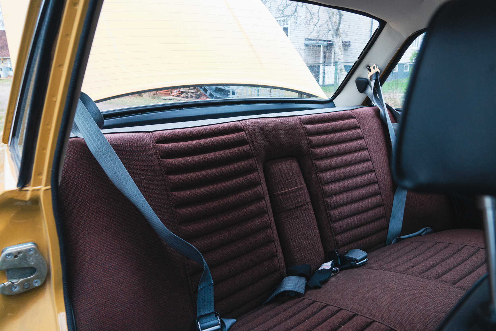 Interiörbild 1971 Volvo 144 2.0 Automat