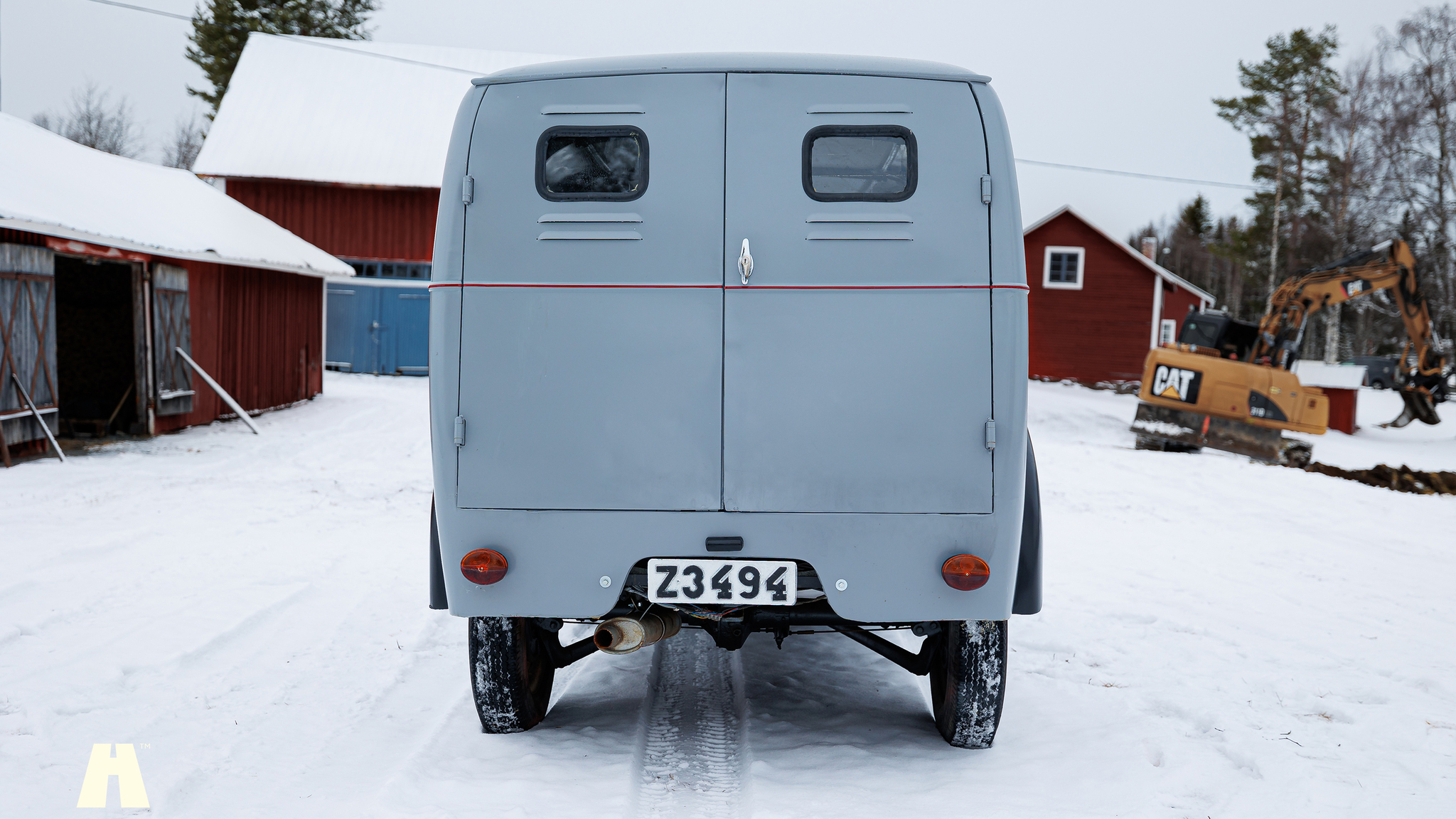 Exterior image of 1952 Ford E4930 Van (6)