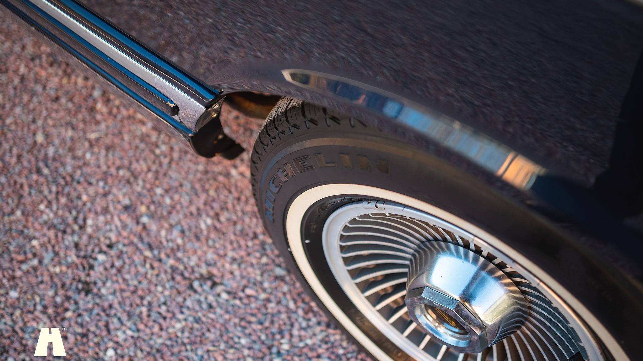 Exteriörbild på 1992 Lincoln Town Car Limousine 