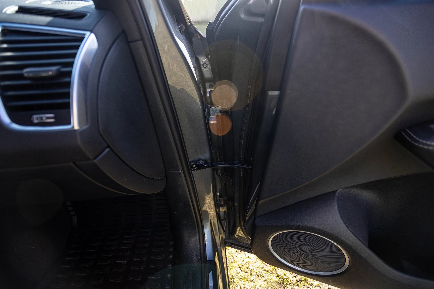 Interior image of 2017 Audi SQ 5 Plus TDI (24)