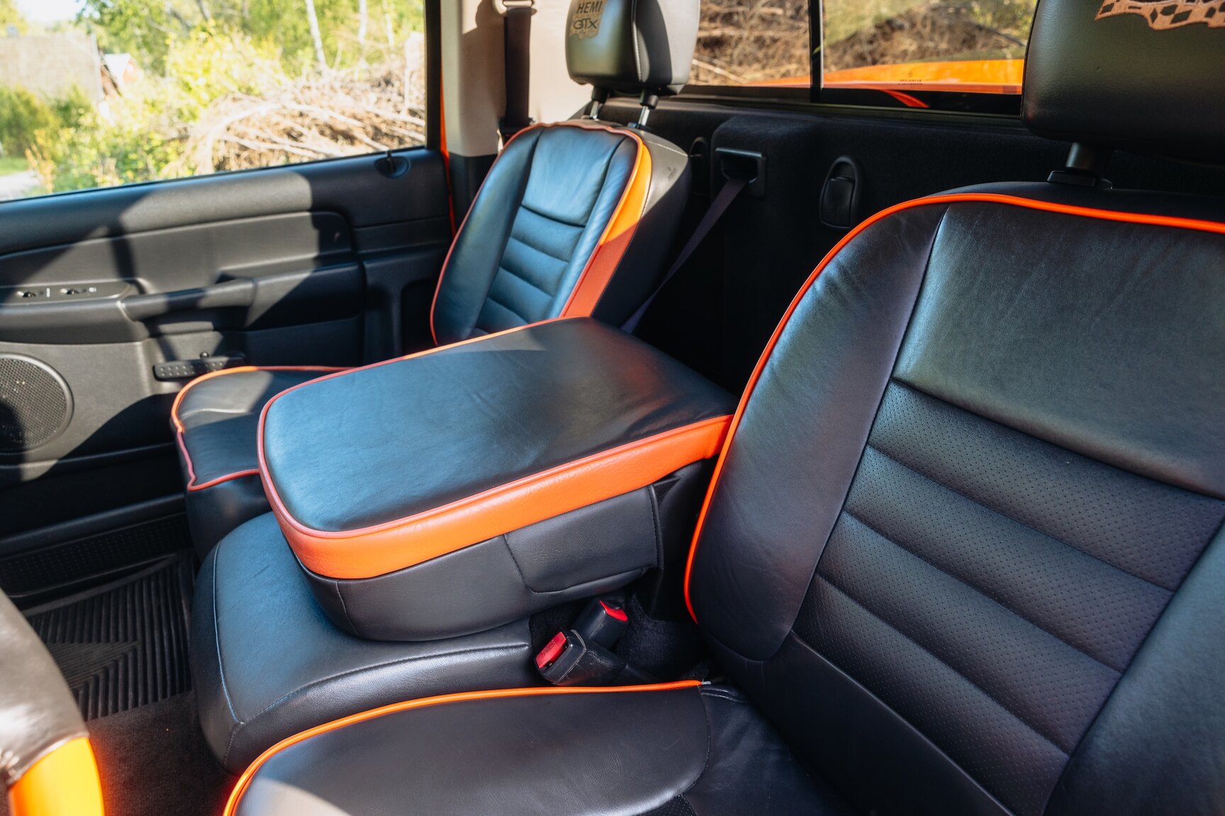 Interior image of 2004 Dodge Ram HEMI GTX 