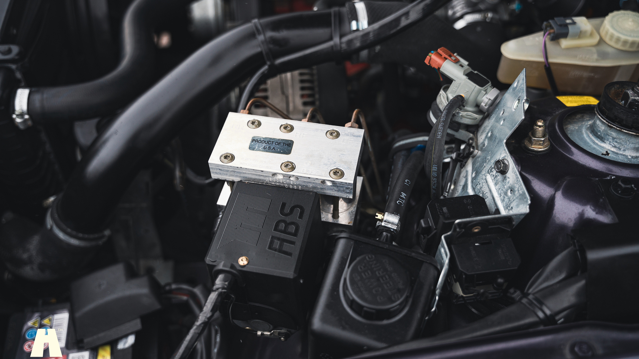 Image of 1995 Volvo 940 SE mechanics