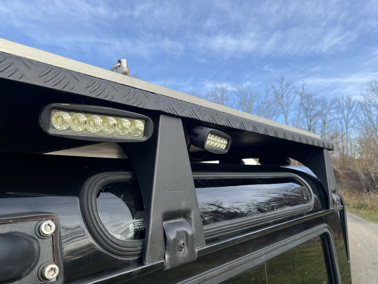 Exteriörbild på 2002 Land Rover Defender 90 2.5 Td5