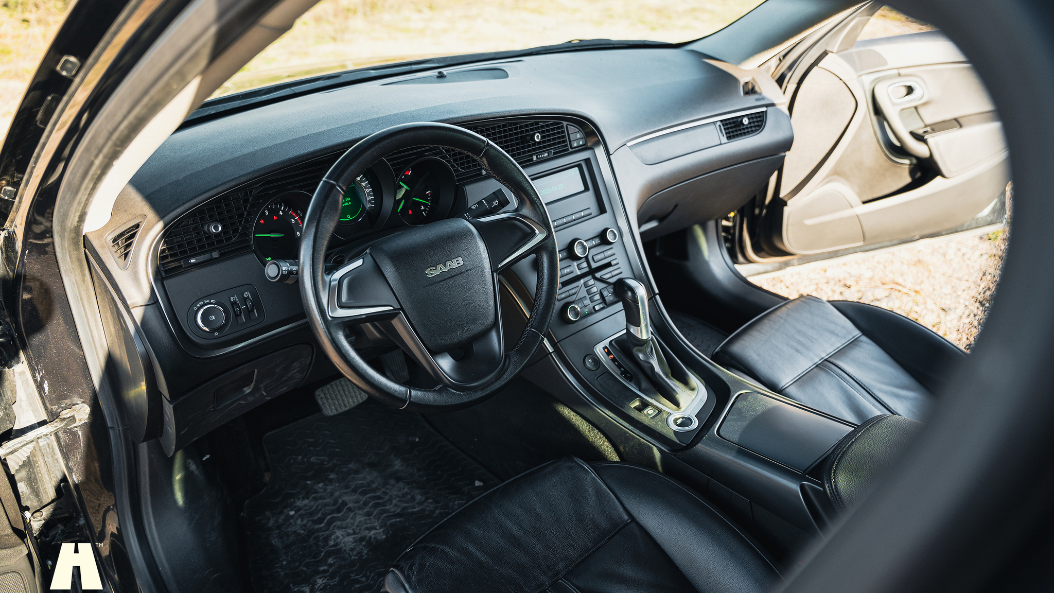 Interiörbild 2010 Saab 9-5 (Chassinummer 3)