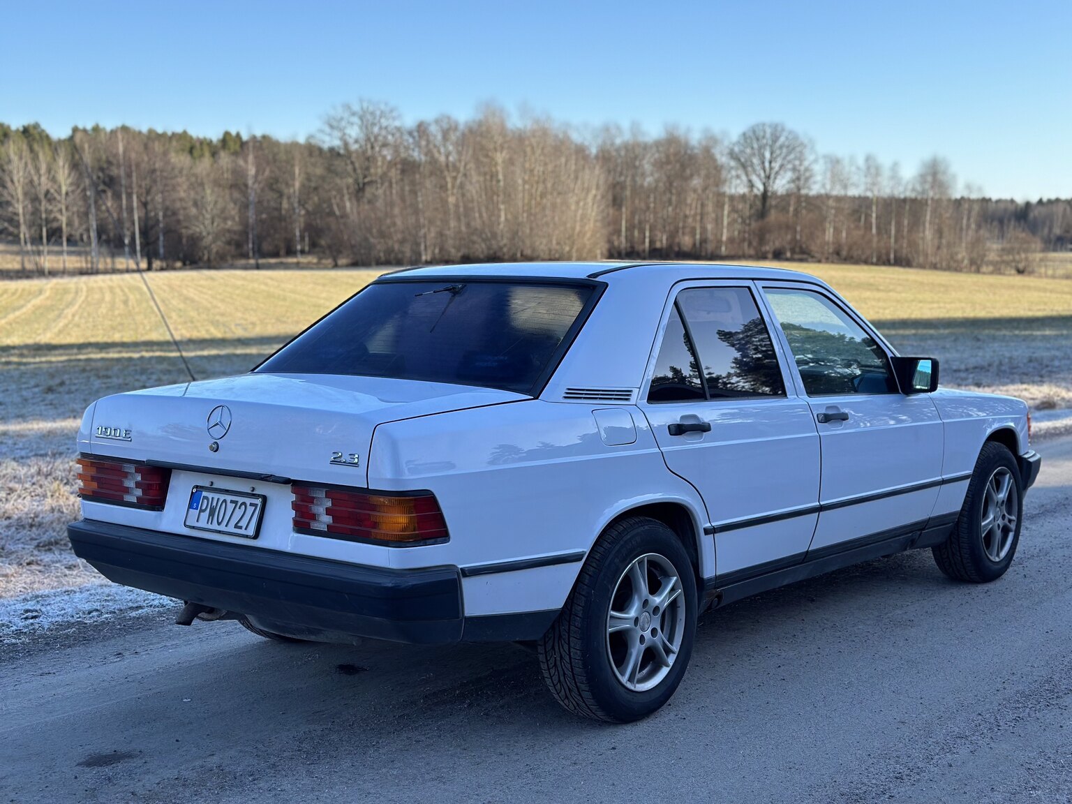 Aussenfoto 1988 Mercedes-Benz 190 E 2.3 (7)