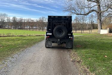 Exterior image of 2002 Land Rover Defender 90 2.5 Td5