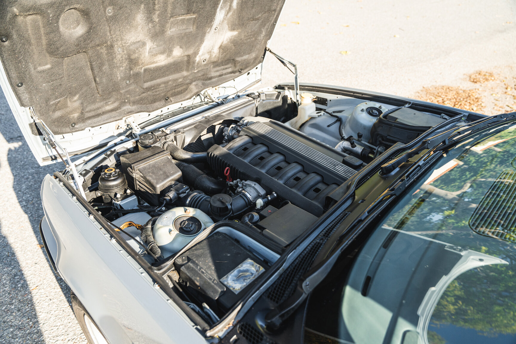 Image of 1994 BMW 520i E34 mechanics