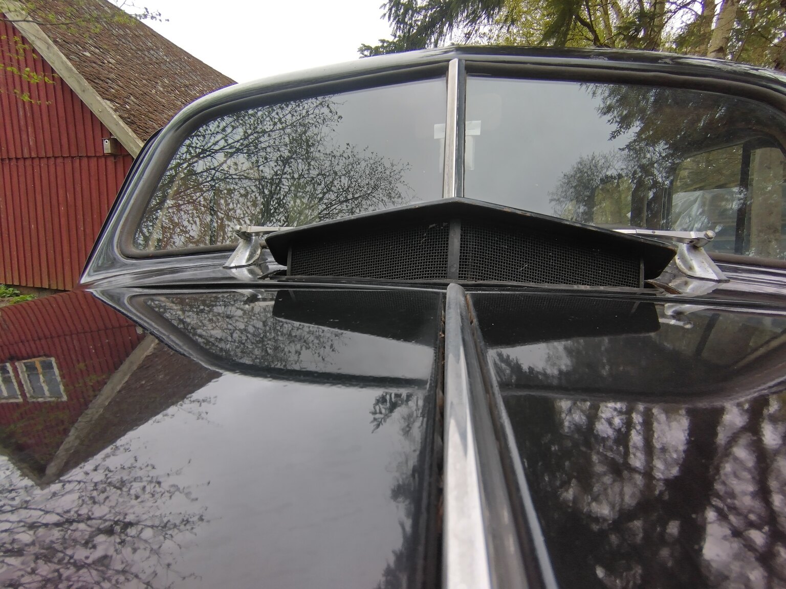 Exteriörbild på 1939 Chevrolet Master De Luxe Sedan Sport