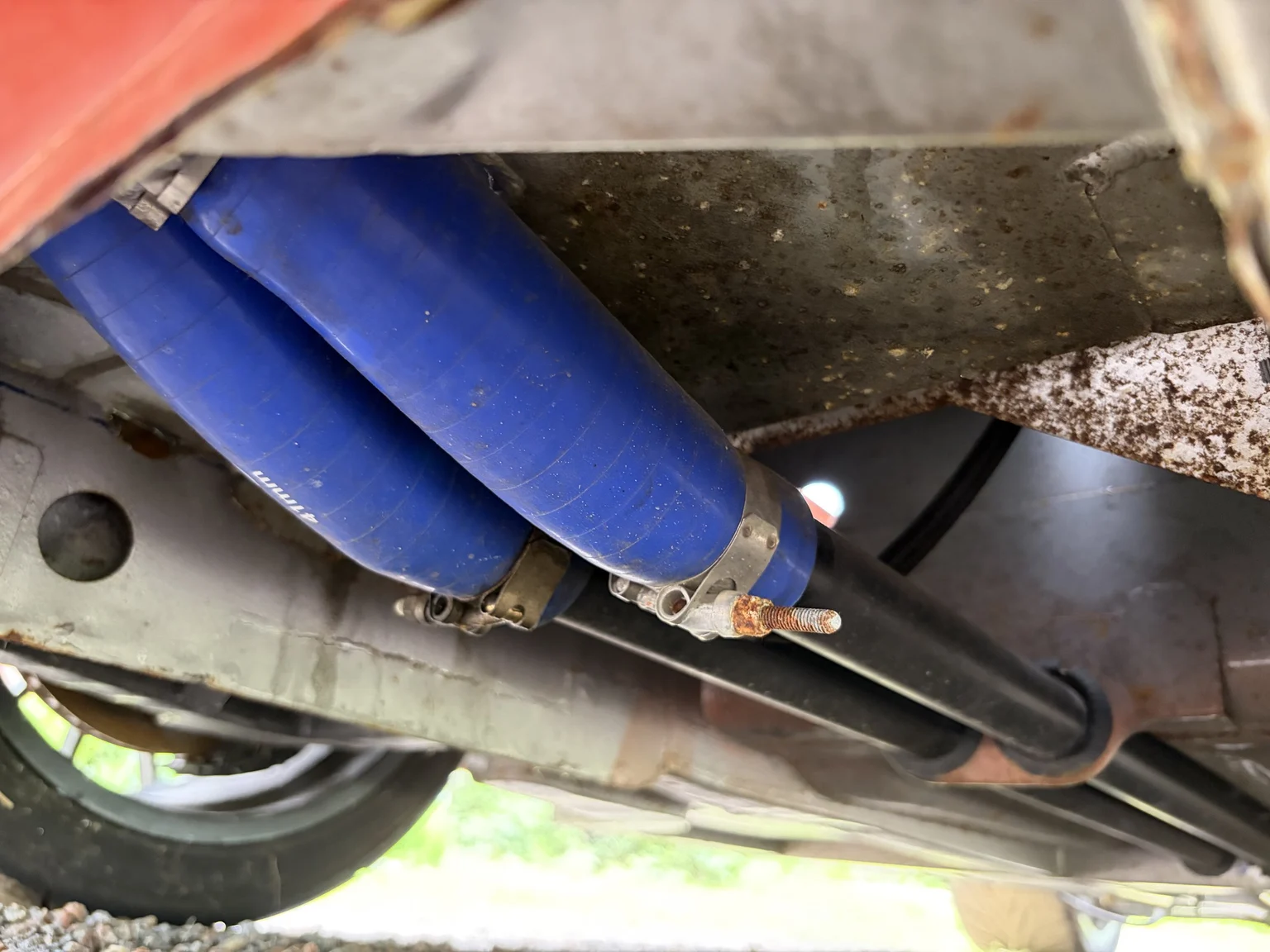 Image of 1972 De Tomaso Pantera LS Restomod mechanics (53)