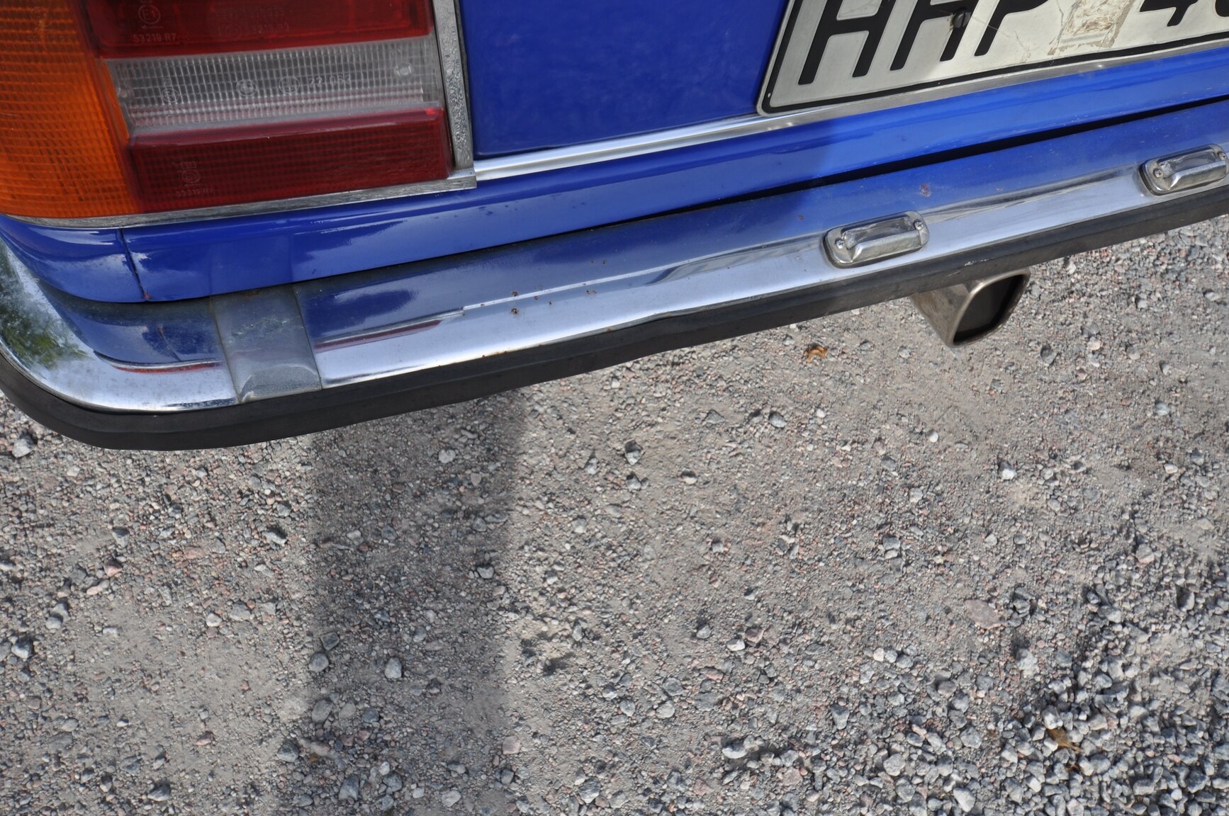 Exteriörbild på 1975 BMW 2002 Tii