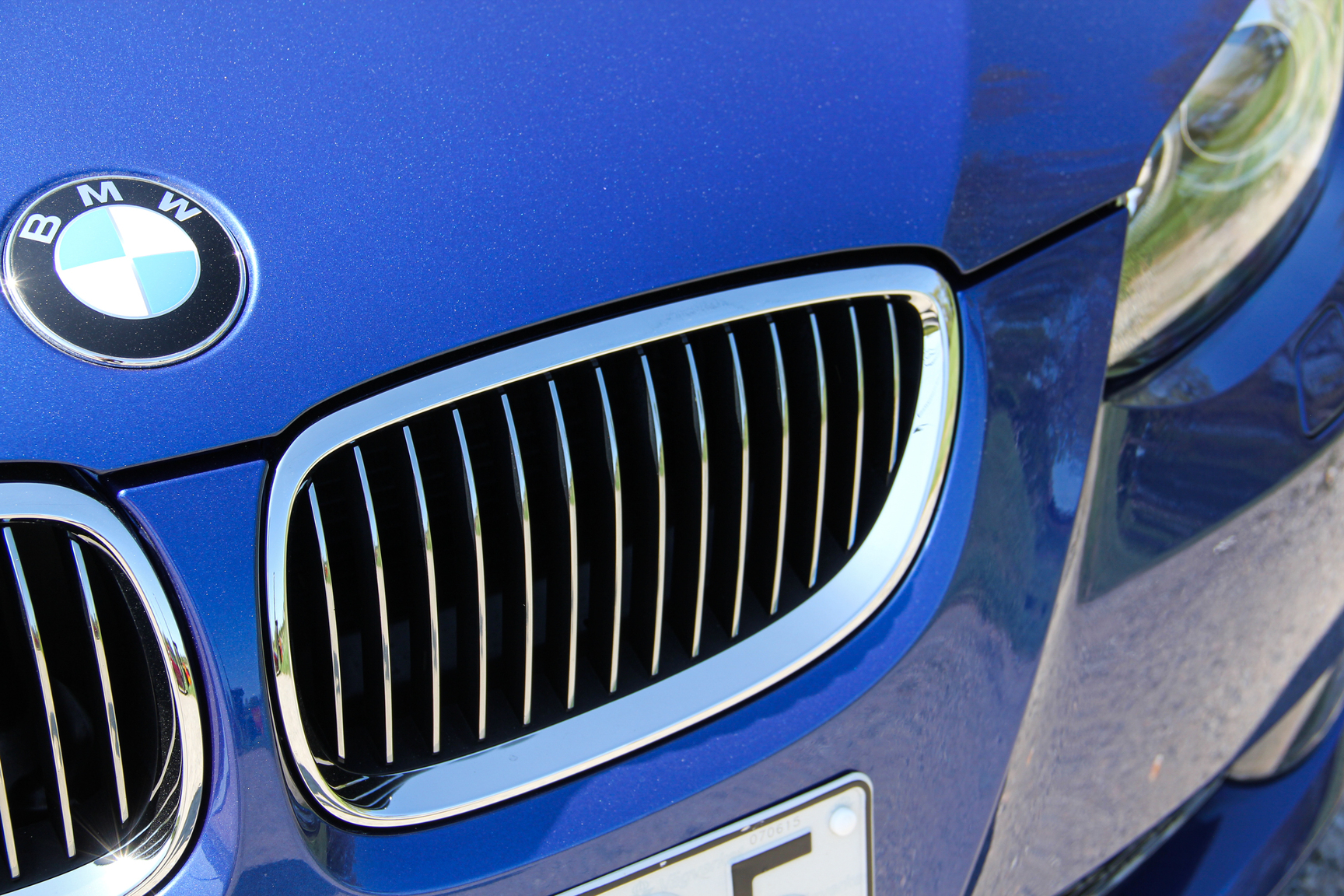 Exterior image of 2007 BMW 335i Cabriolet (46)