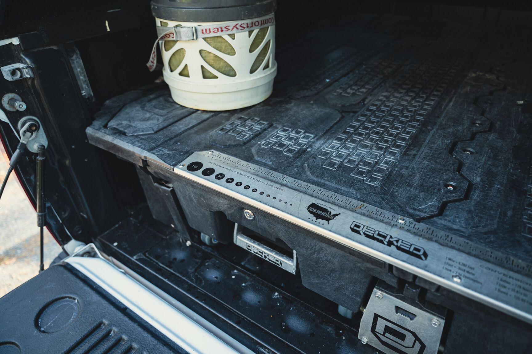 Interiörbild 2017 Dodge Ram 1500 AEV (108)