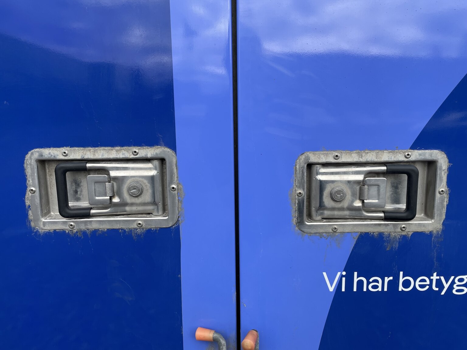 Aussenfoto 2022 Ford Transit fordonstransport (30)