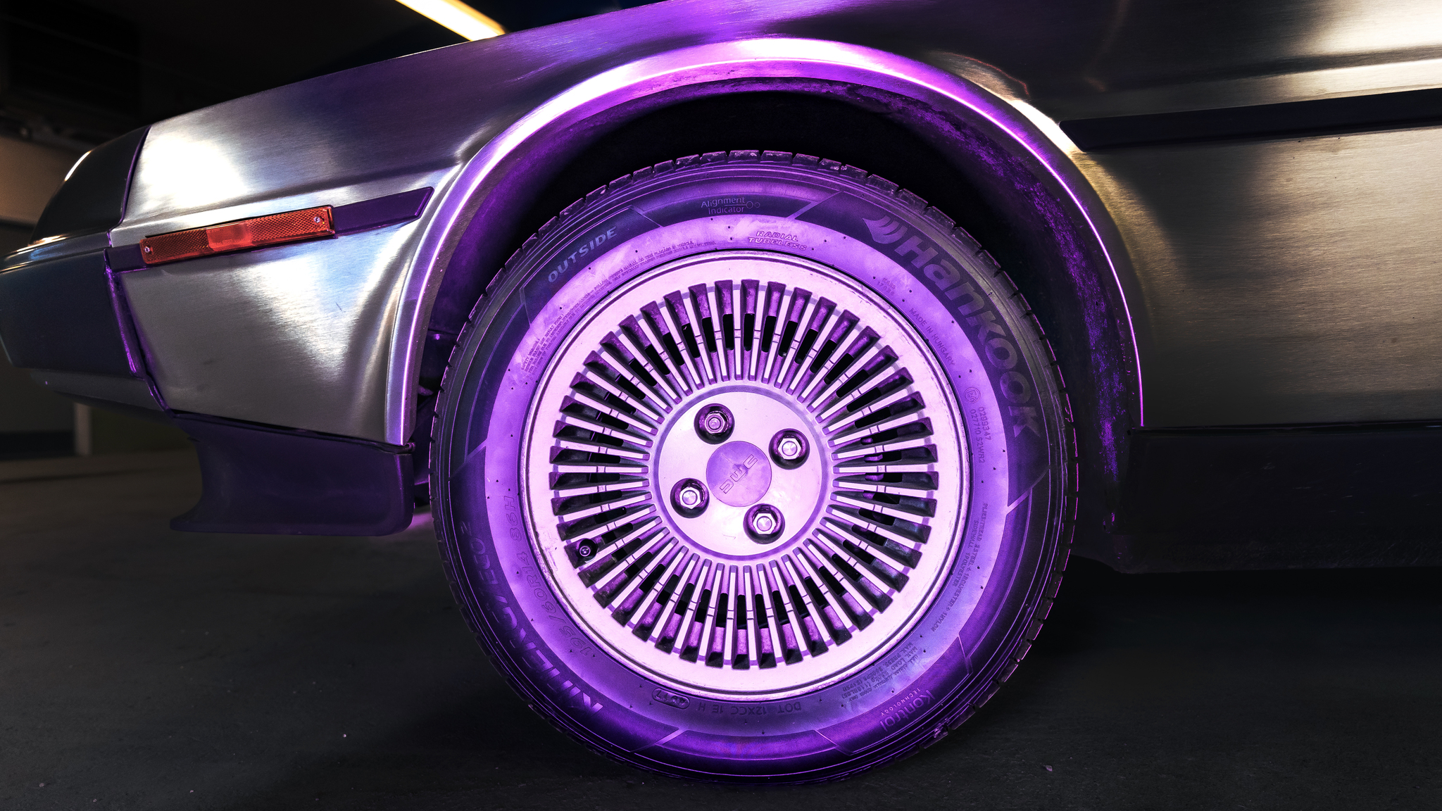 Aussenfoto 1981 DMC DeLorean 