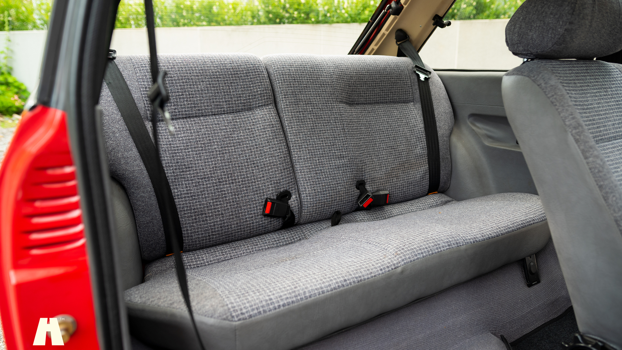 Interior image of 1986 Ford Escort 1.6 Hatchback 3-door  (40)