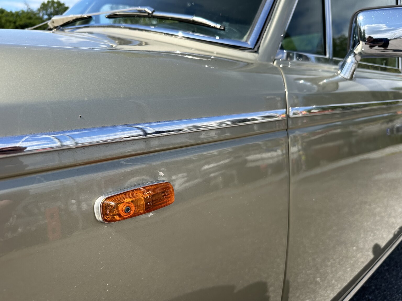 Exterior image of 1979 Rolls Royce Silver Shadow