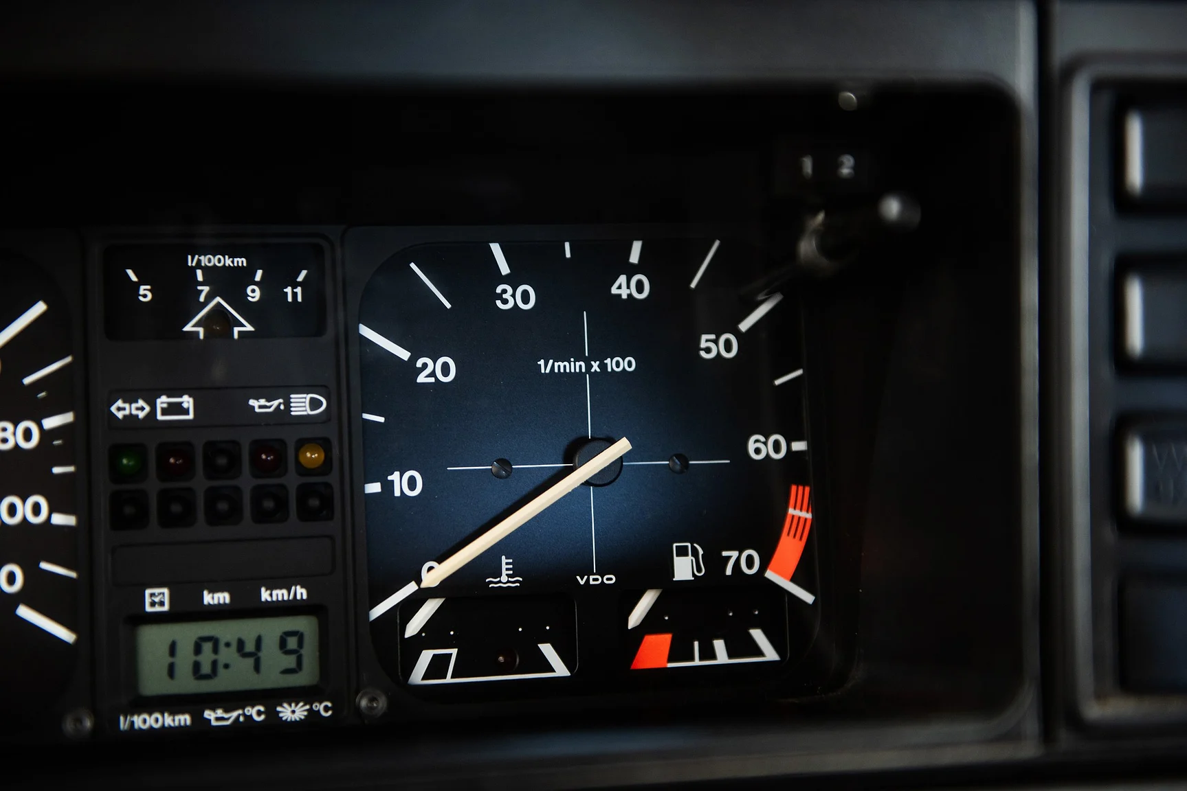 Interior image of 1984 Volkswagen Golf GTI "Special" (17)