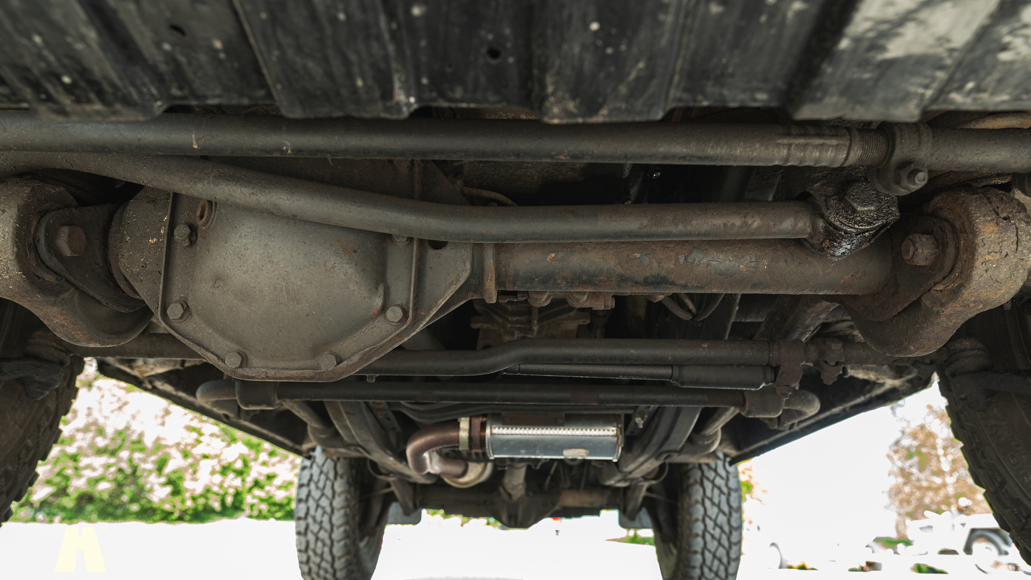 Image of 1985 Mercedes 230GE Cabrio mechanics