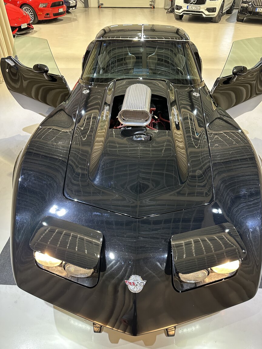 Exteriörbild på 1975 Chevrolet Corvette Stingray 