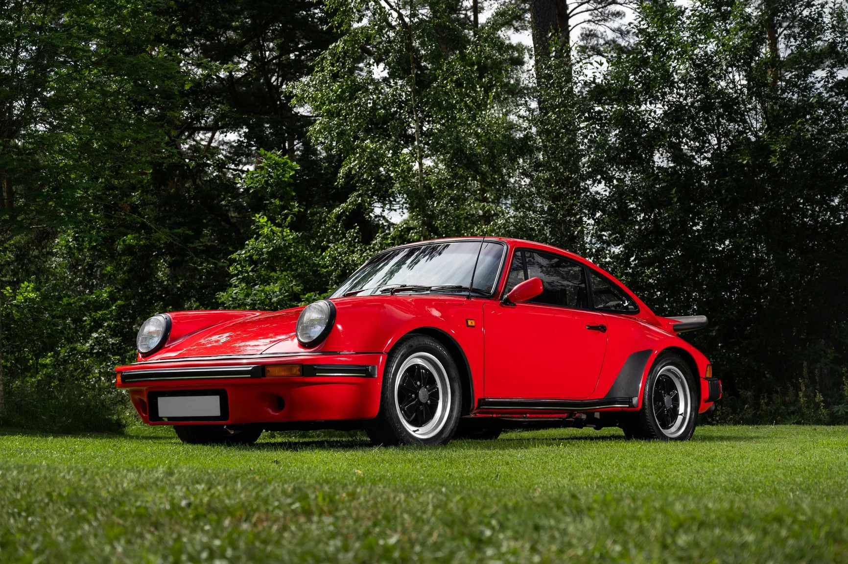 Exteriörbild på 1971 Porsche 911 T (1)
