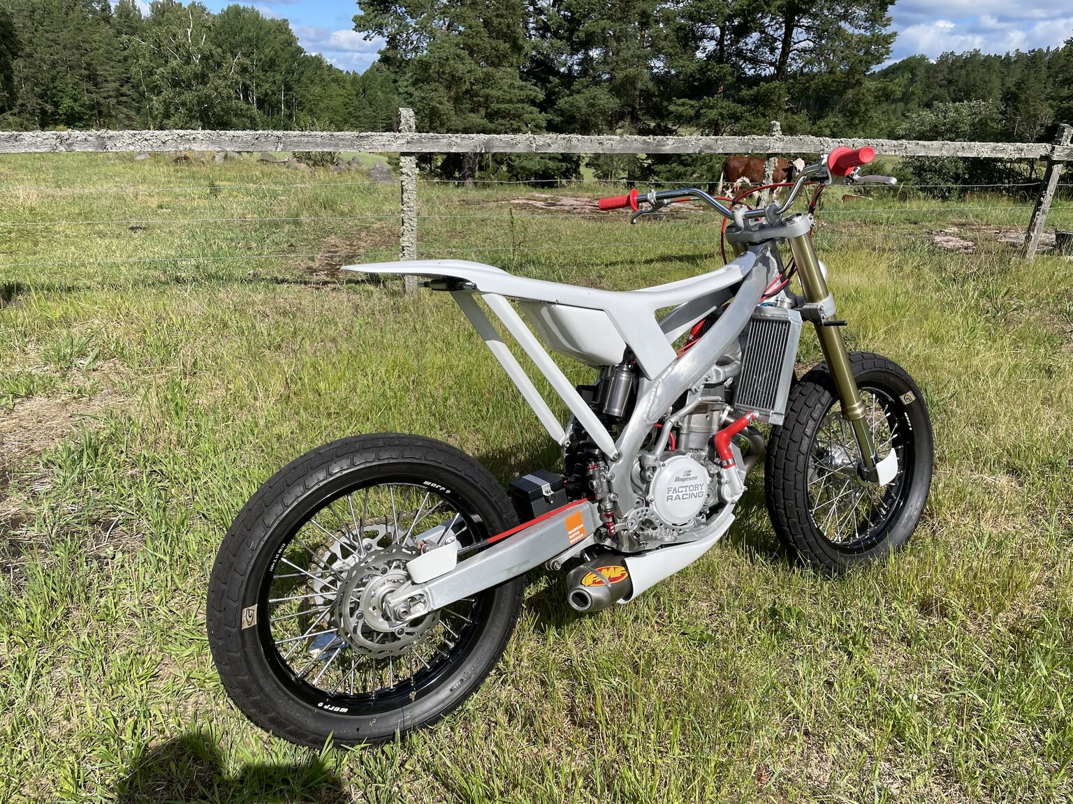 Aussenfoto 2006 Marcus Moto Design CRF Tracker