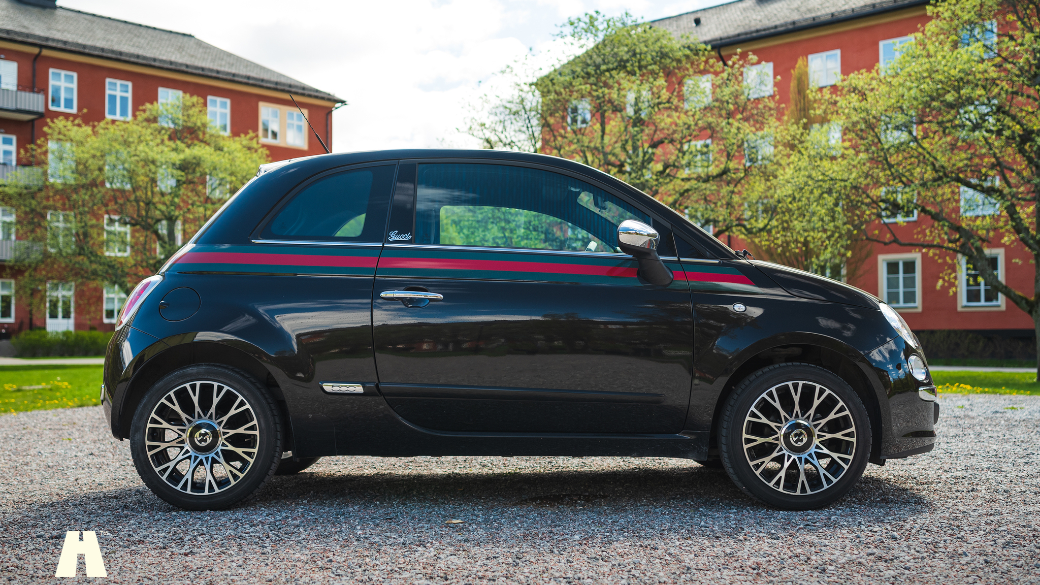 Exterior image of 2012 FIAT 500 GUCCI