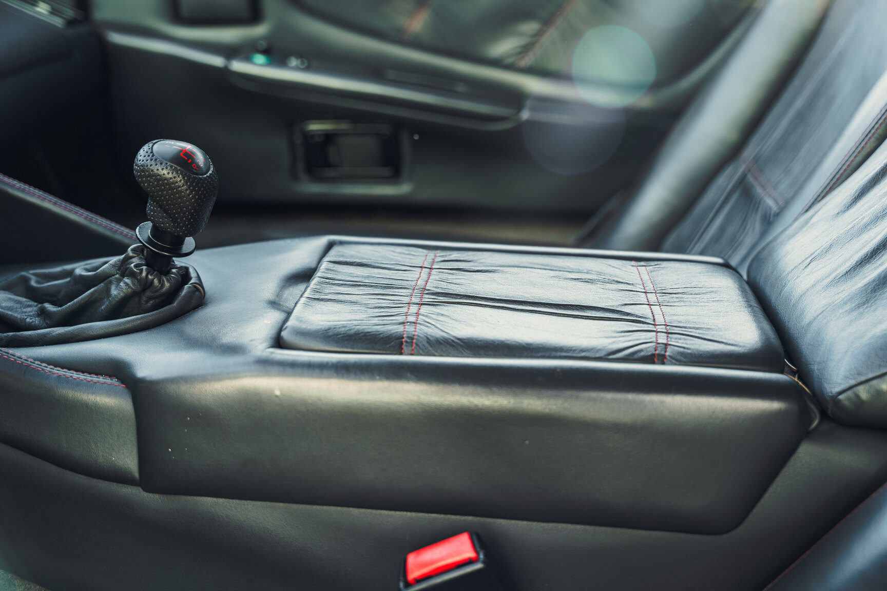 Interior image of 1989 Lotus Esprit Turbo SE