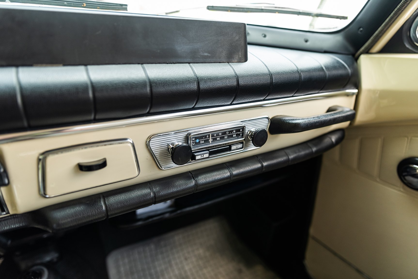 Interior image of 1969 Volvo Amazon 121 P130