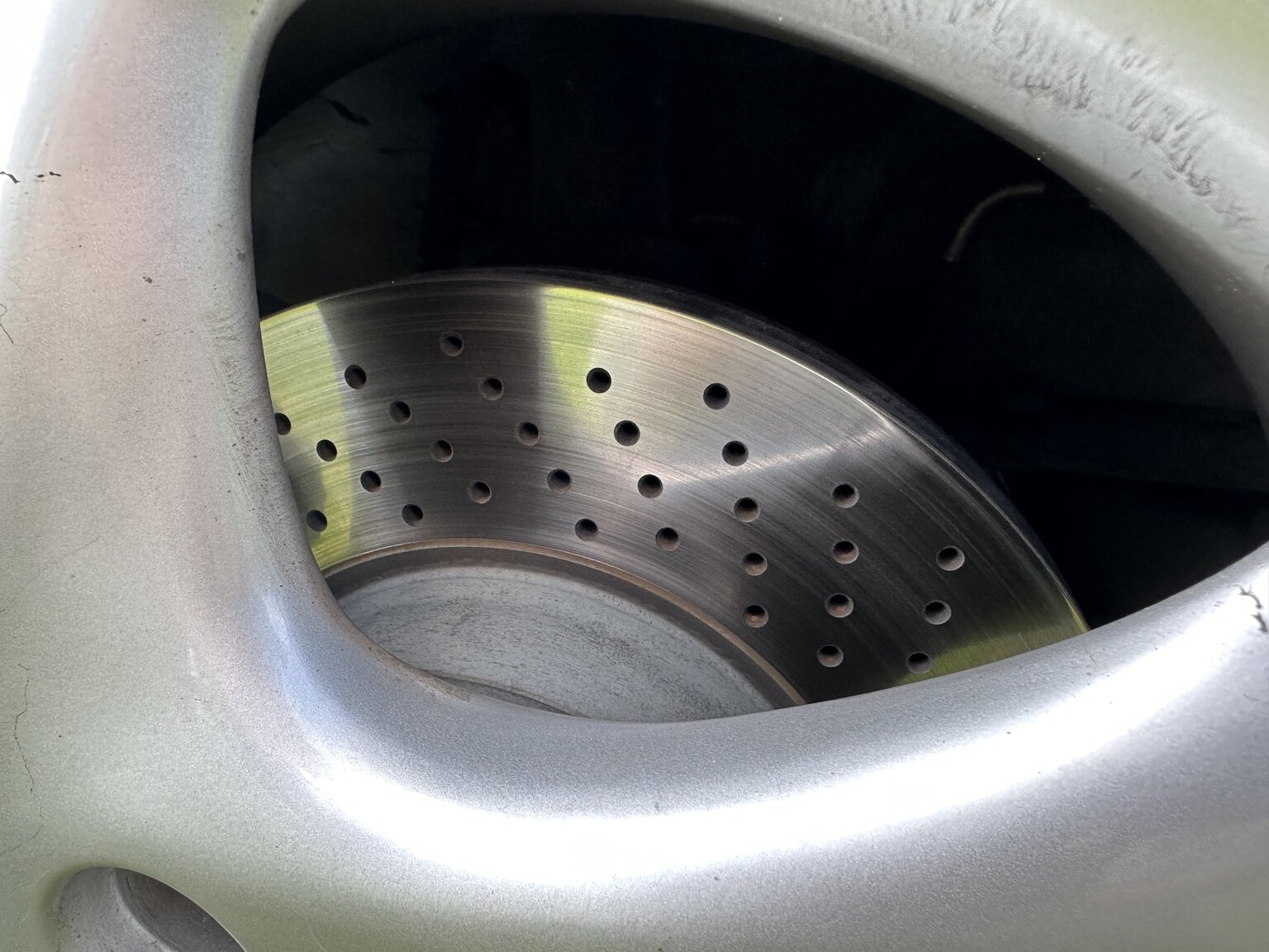 Exteriörbild på 1999 Porsche 911 Carrera