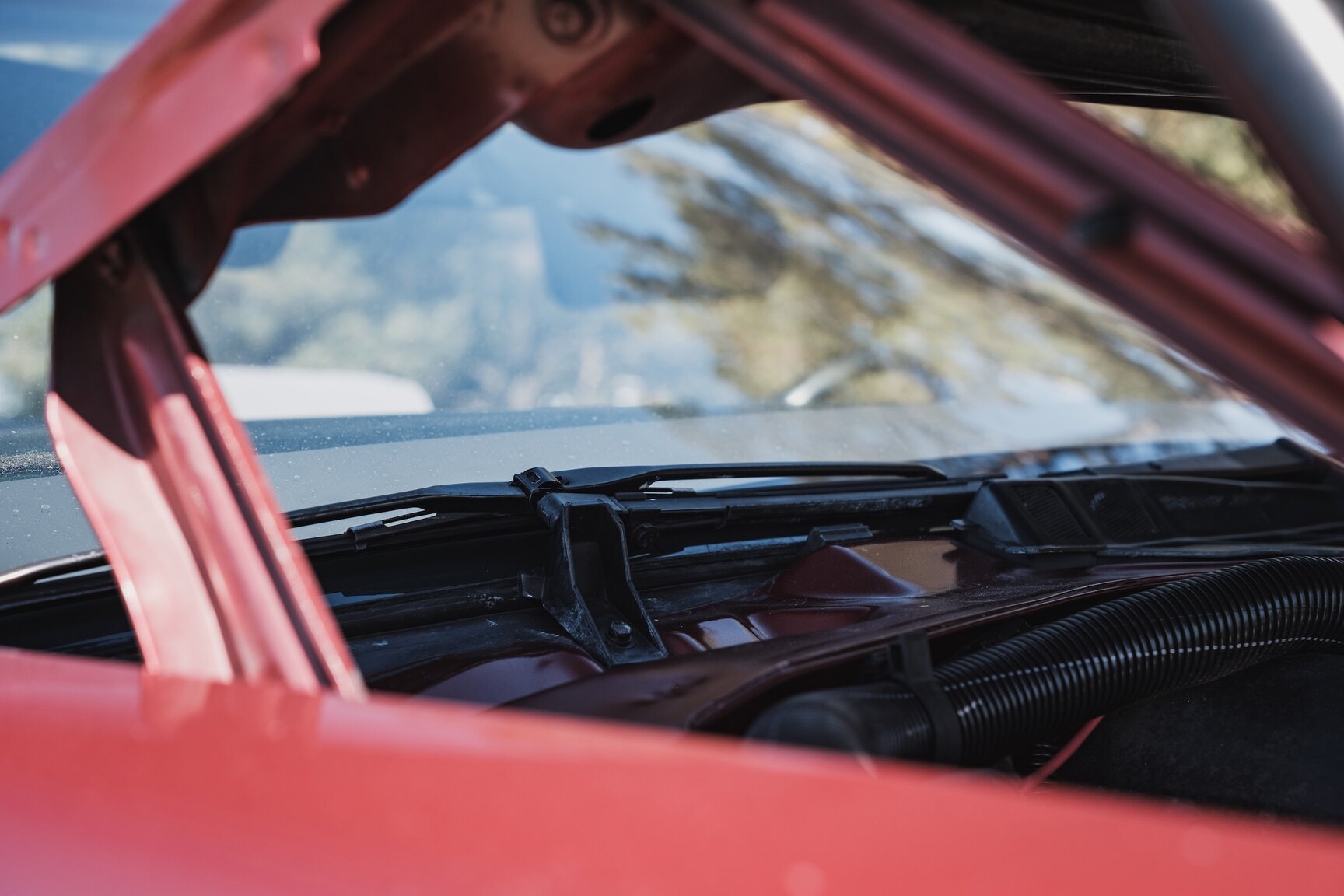 Image of 1988 Chevrolet Camaro Z28 Iroc-Z Convertible mechanics