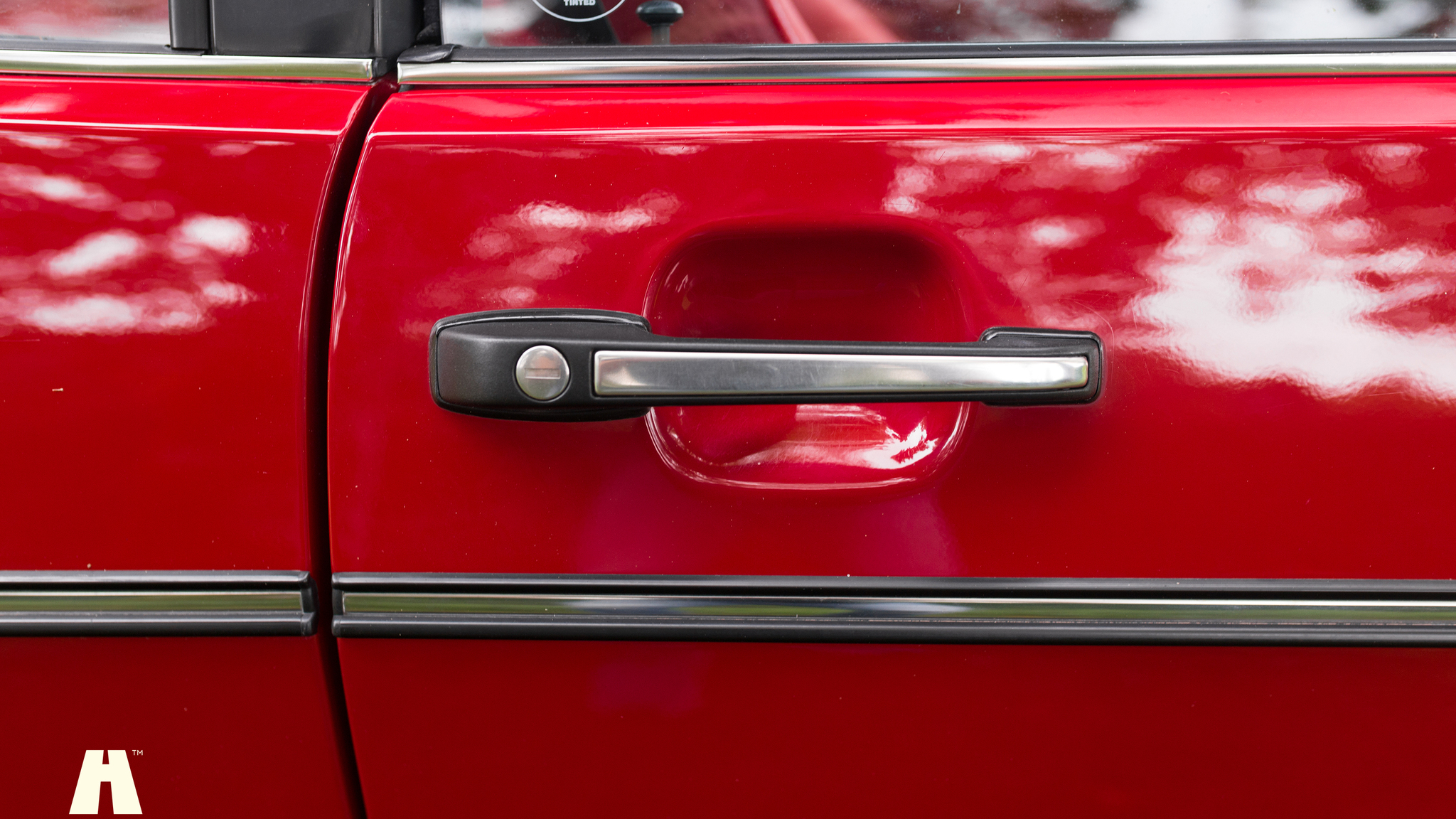 Exterior image of 1988 Volkswagen Golf GTI Cabriolet