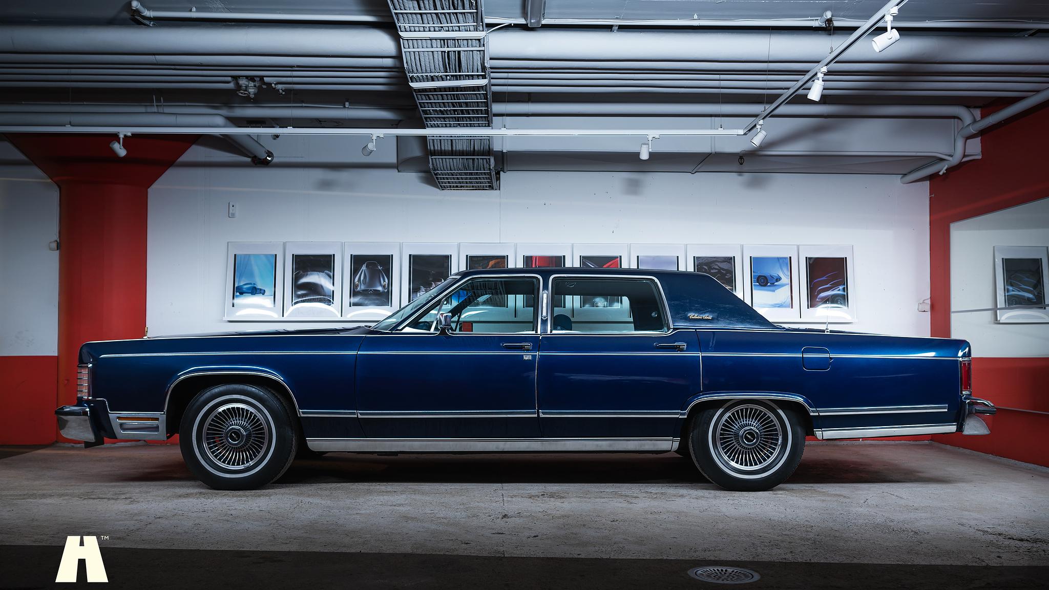 Exteriörbild på 1979 Lincoln Continental (8)