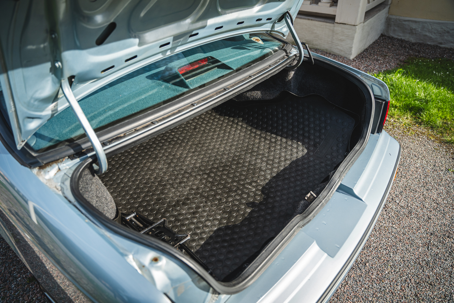 Interior image of 1991 Ford Thunderbird (60)