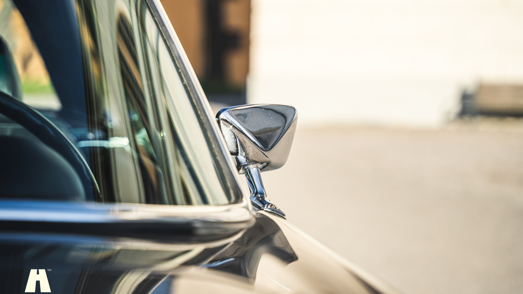 Exterior image of 1970 Mercedes 280 SL Pagoda (57)