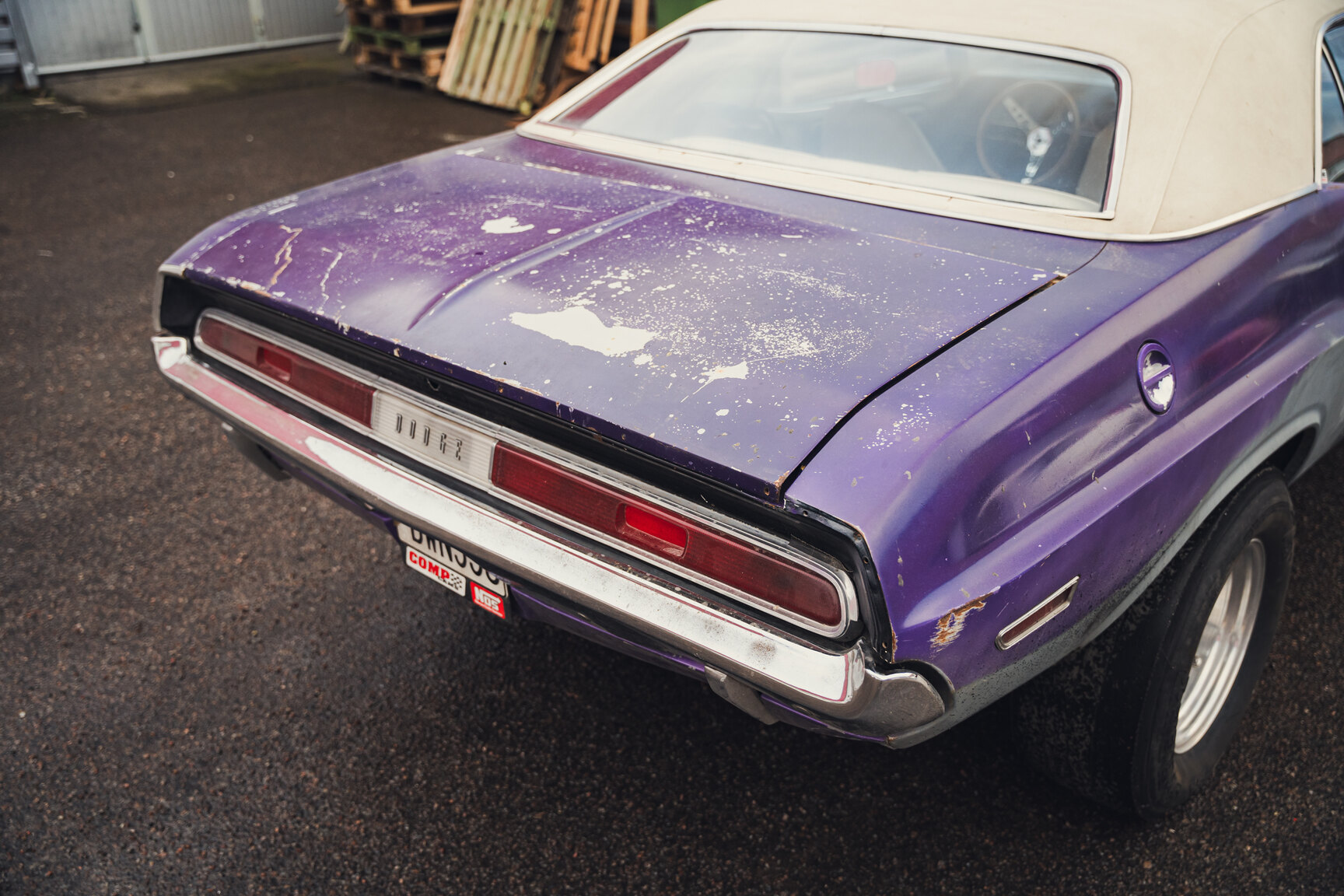 Aussenfoto 1970 Dodge Challenger - Ett sista race