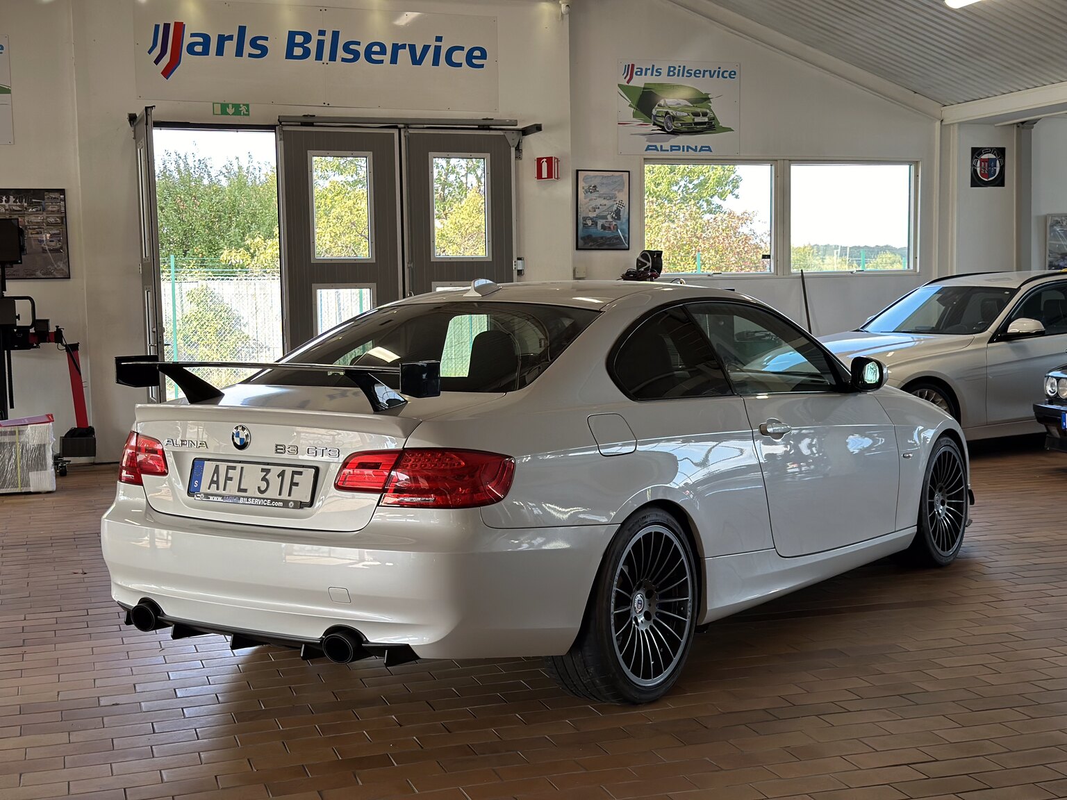 Exterior image of 2012 ALPINA B3 GT3 Switch-Tronic
