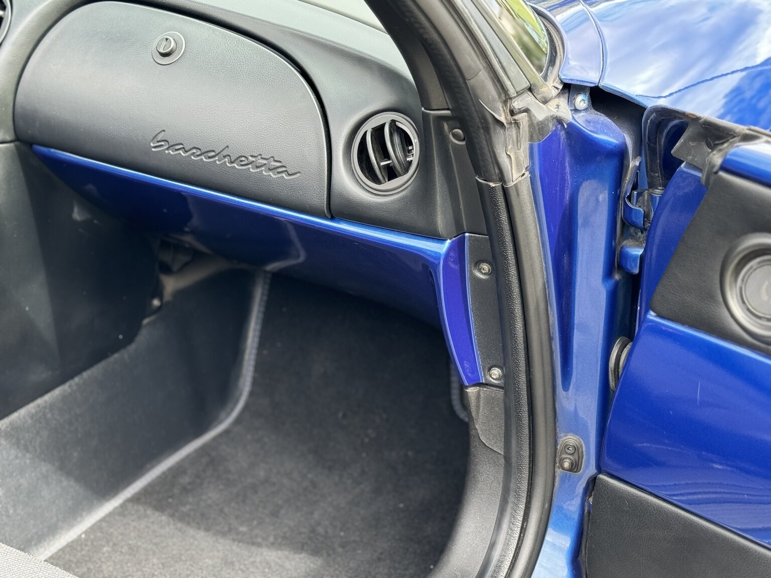 Innenraumfoto von 1997 Fiat Barchetta