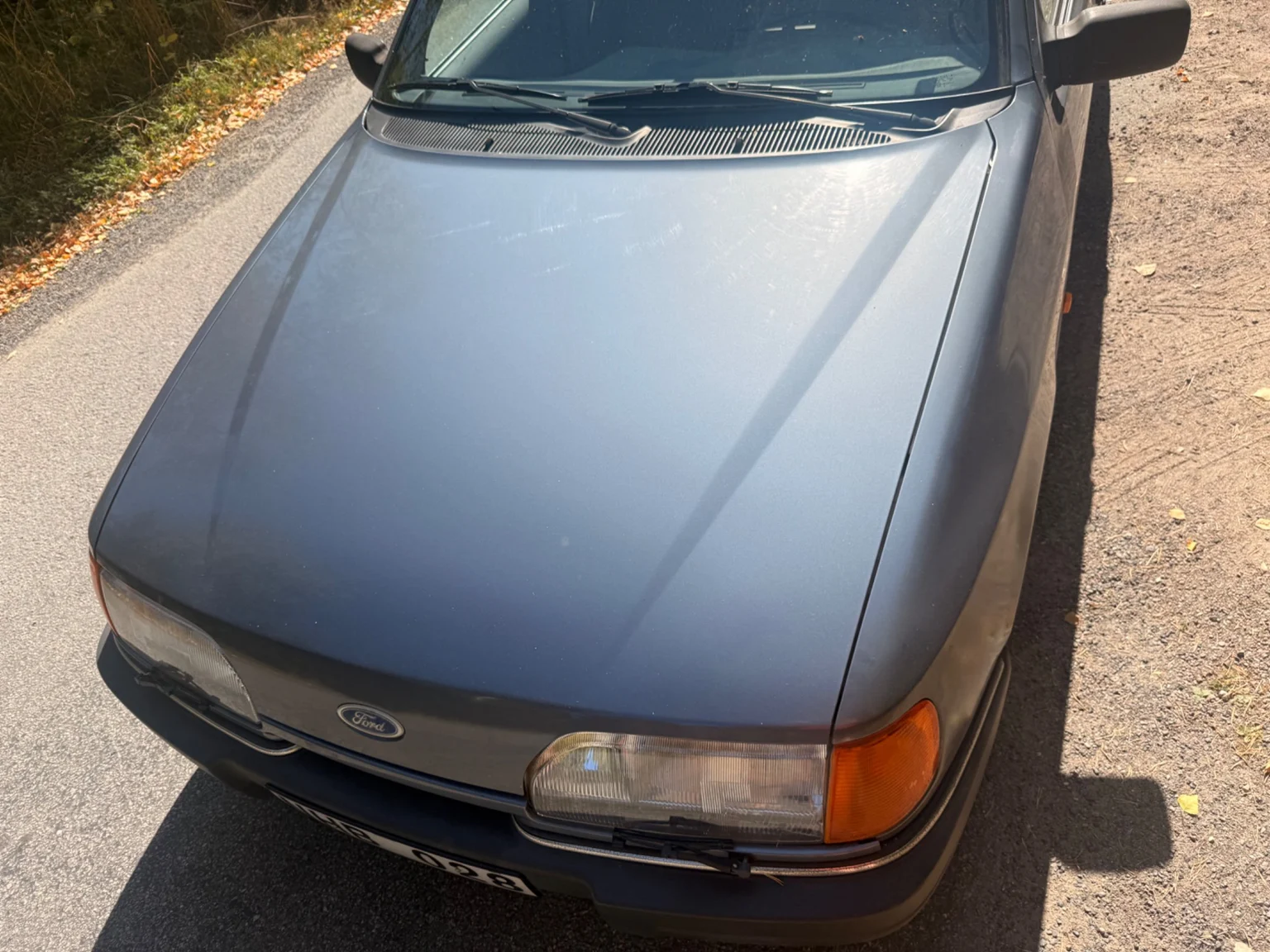 Exterior image of 1988 Ford Sierra 5-dörrar (12)