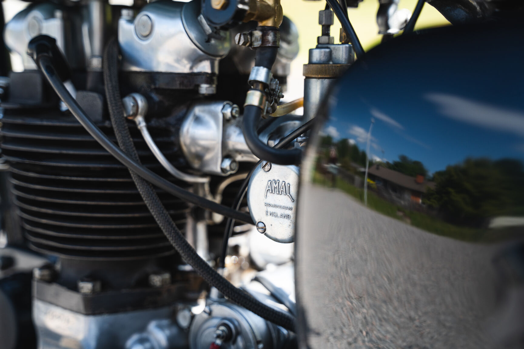 Image of 1956 Triumph Thunderbird mechanics (6)