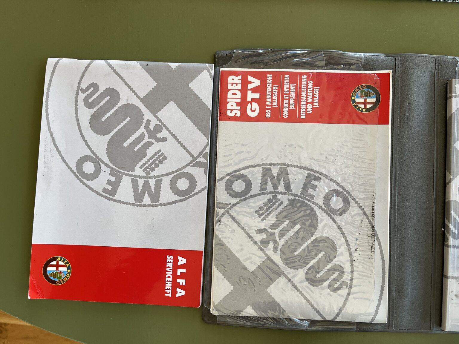 Dokumentation, 1998 Alfa Romeo GTV (7)