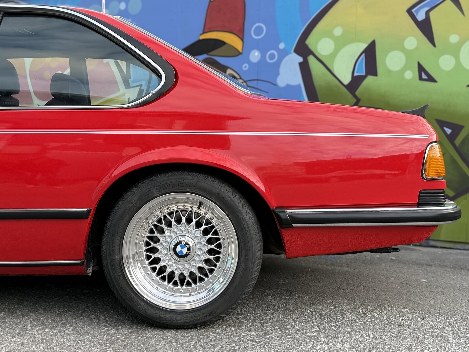 Exteriörbild på 1984 BMW 635CSi
