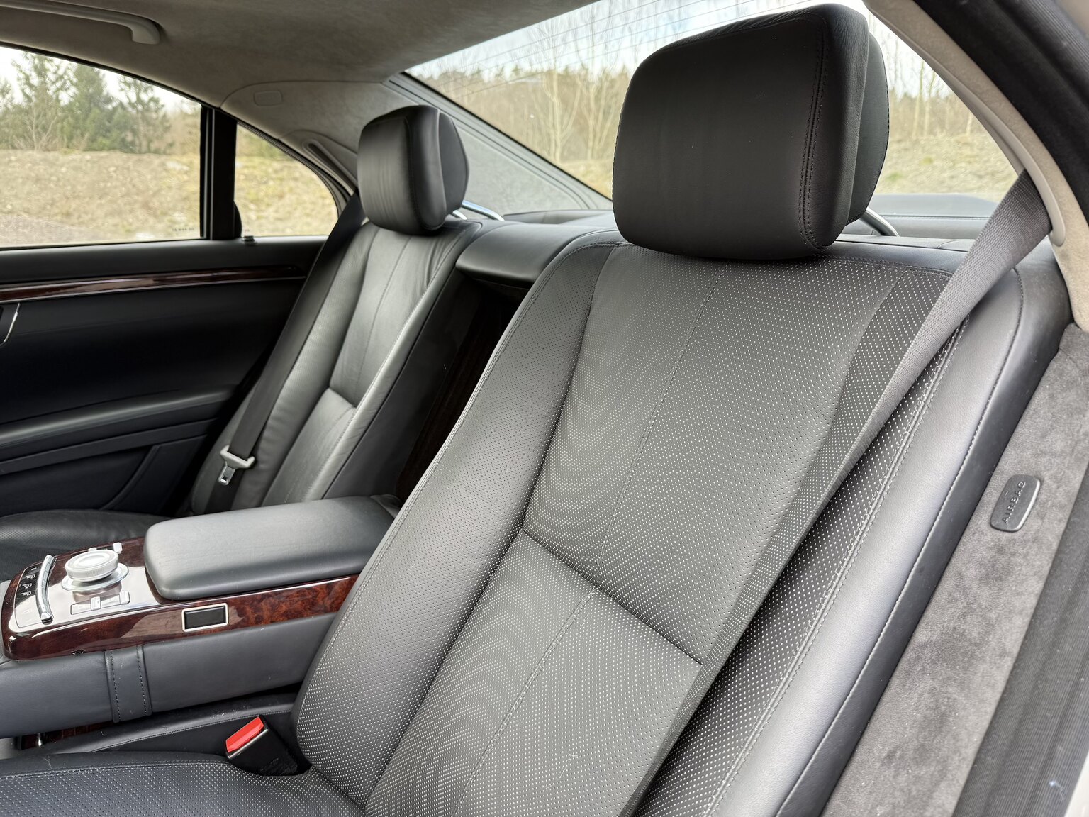 Interiörbild 2007 Mercedes-Benz S 500 L 4Matic 7G-Tronic