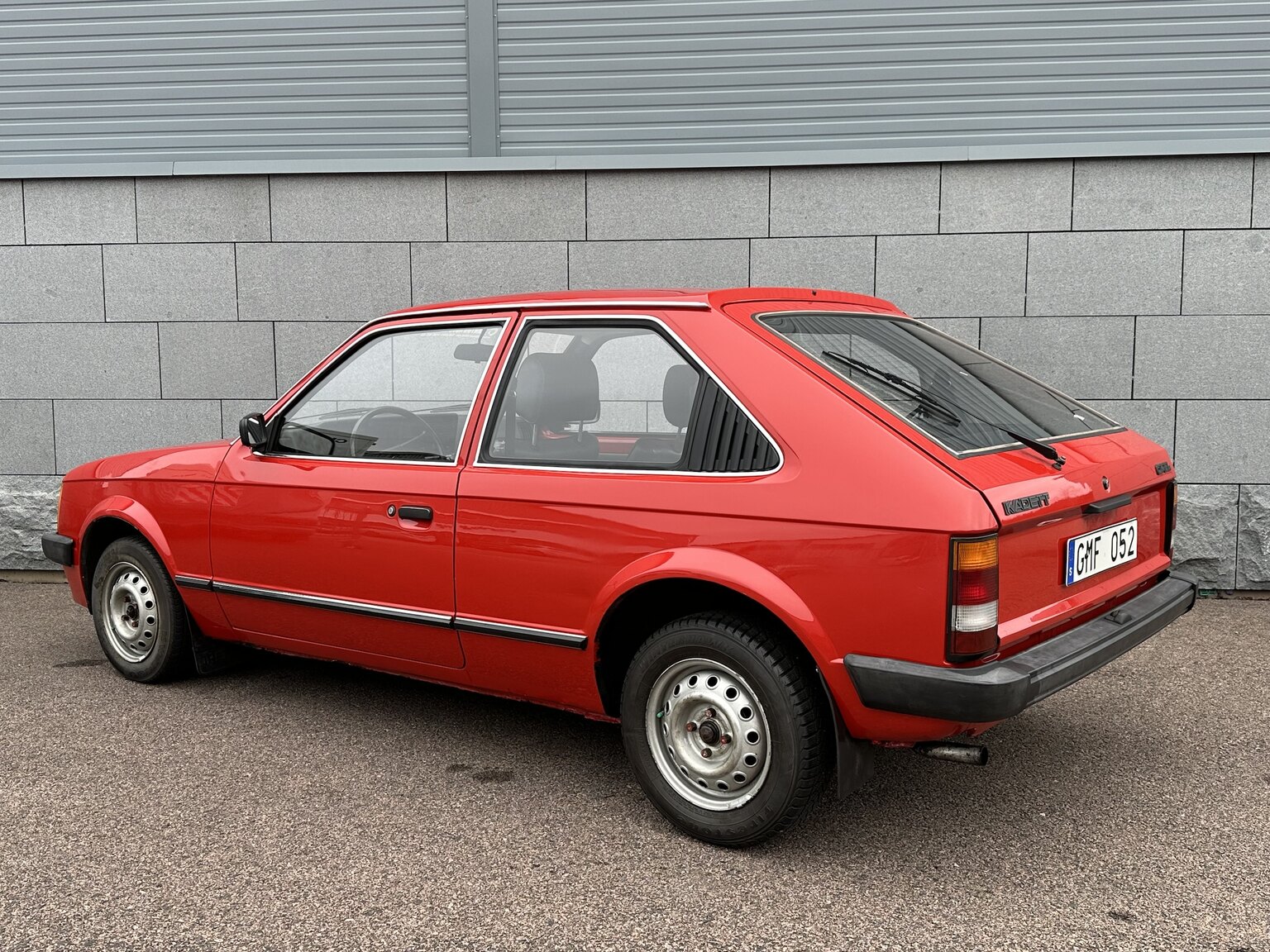 Exterior image of 1983 Opel Kadett (36)